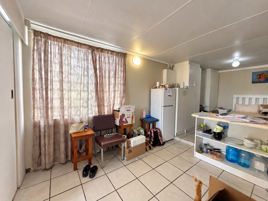 3 Bedroom Property for Sale in Van Riebeeck Hoogte Eastern Cape